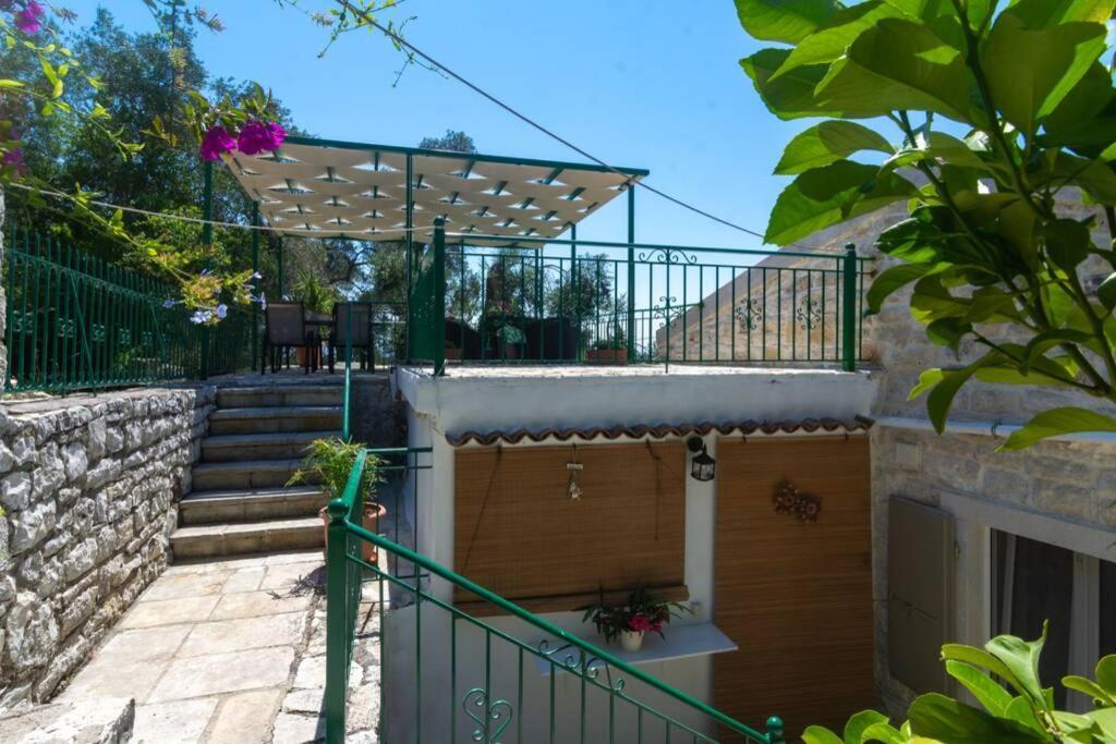 Thanos Cottage Vlachopoulátika Dış mekan fotoğraf