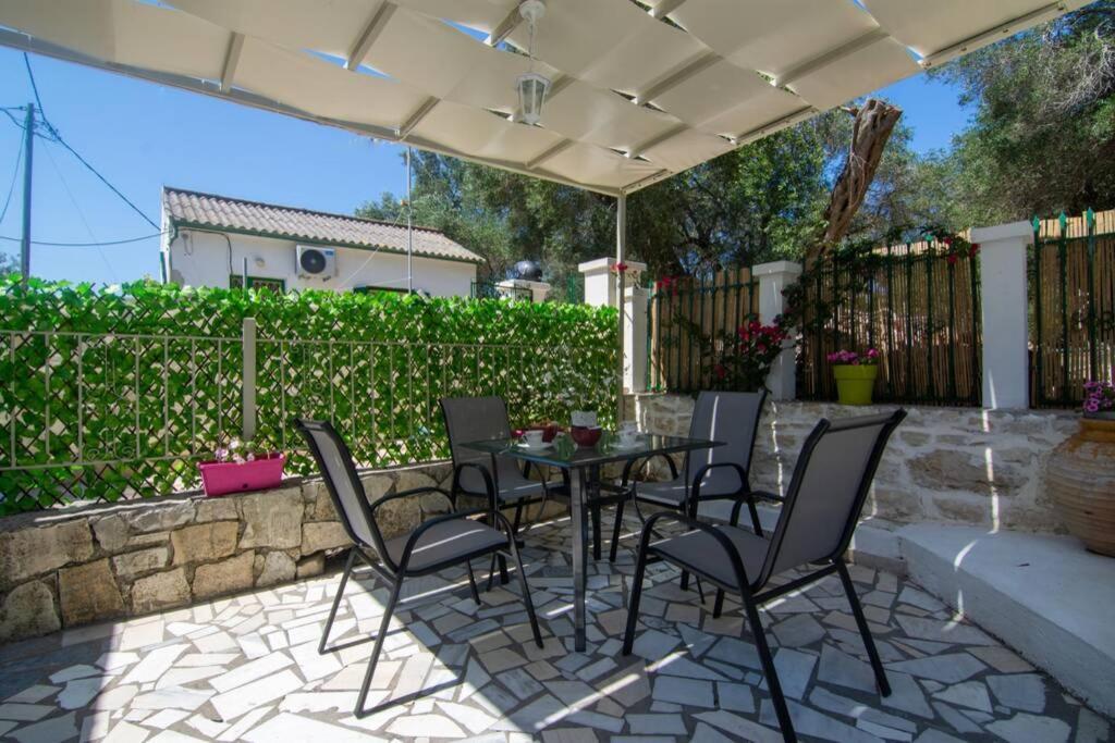 Thanos Cottage Vlachopoulátika Dış mekan fotoğraf